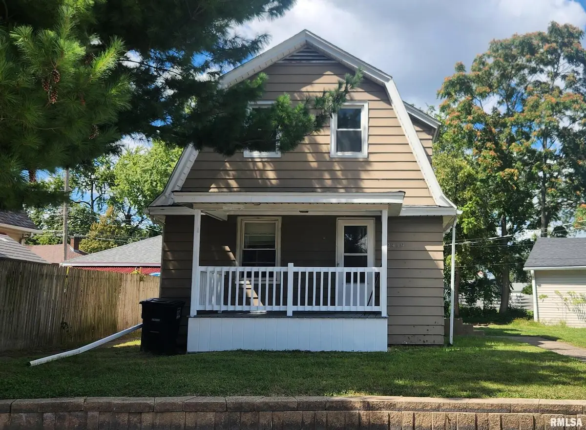 2419 Avenue Of The Cities Avenue, Moline, IL 61265 - Image #1