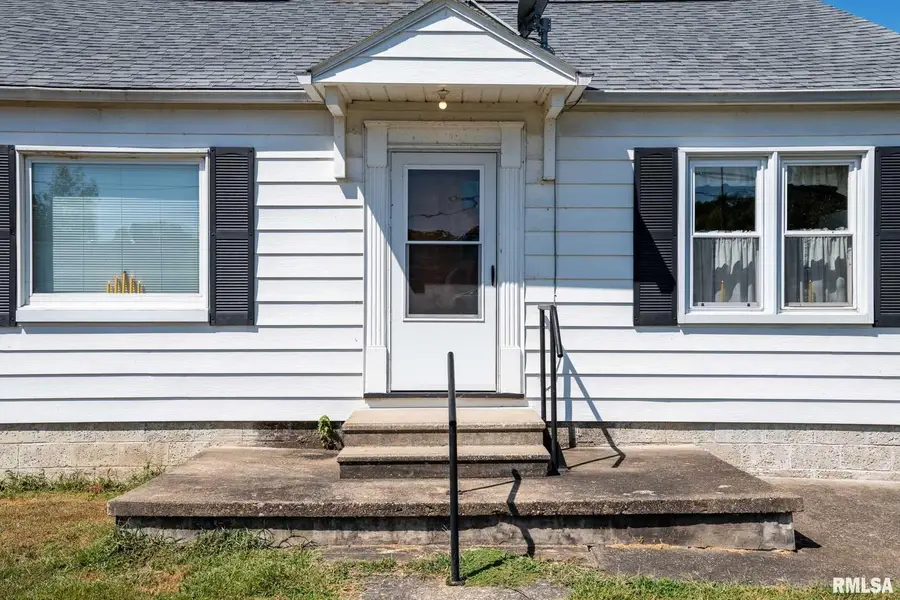 840 Highway 145 S, Harrisburg, IL 62946 - Image #2