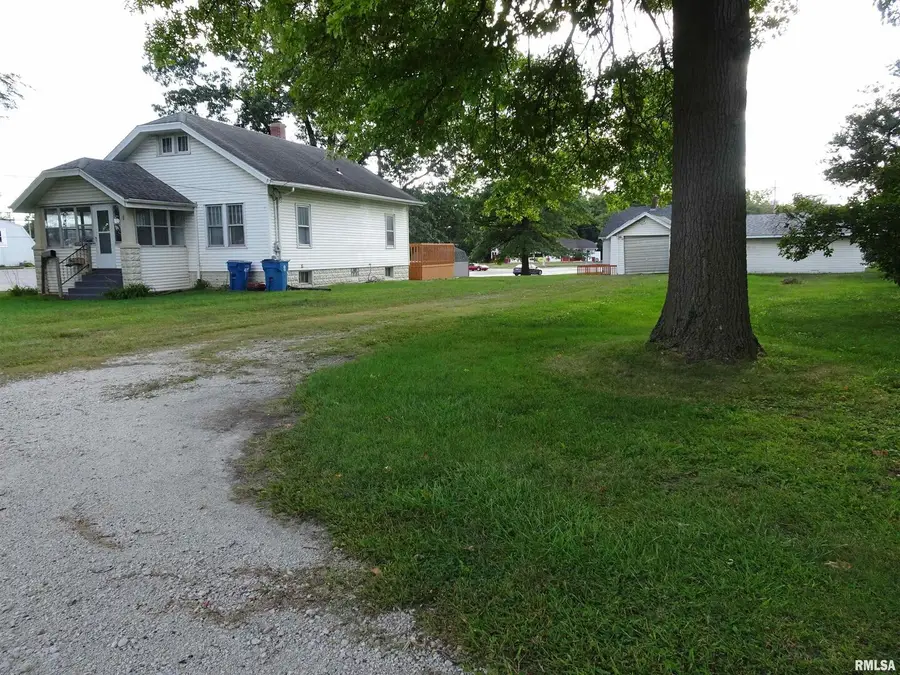 917 3rd Street, Silvis, IL 61282 - Image #2
