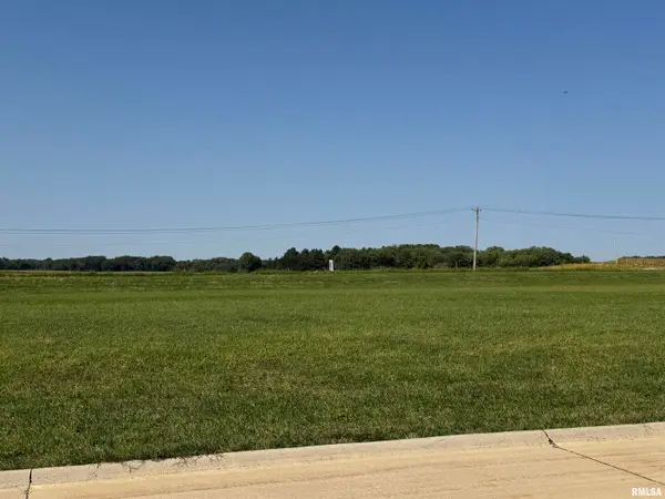 825 Book Lane, Geneseo, IL 61254