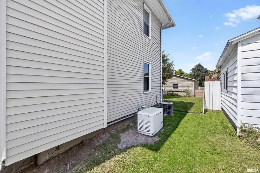 4213 14th Avenue, Rock Island, IL 61201 - Image #3