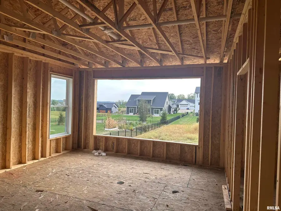 290 Ann Avenue, Riverdale, IA 52722 - Image #3