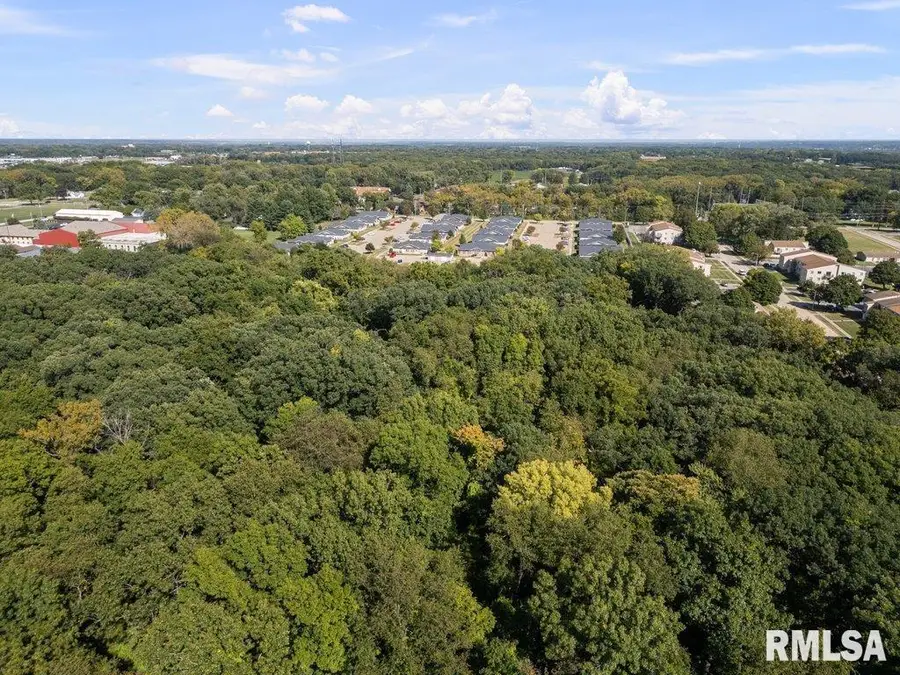 1000 48th Avenue, East Moline, IL 61244 - Image #3