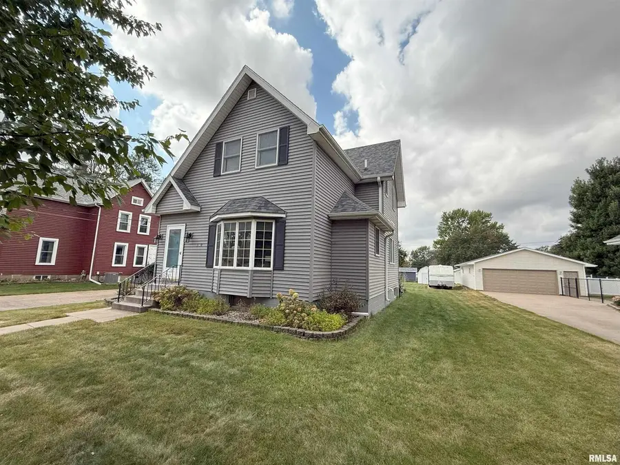 330 N Main Street, Walcott, IA 52773 - Image #2
