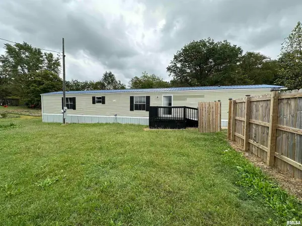 324 S Main Street, Ewing, IL 62836