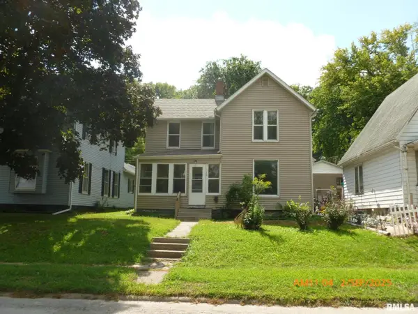 752 17th Avenue, East Moline, IL 61244