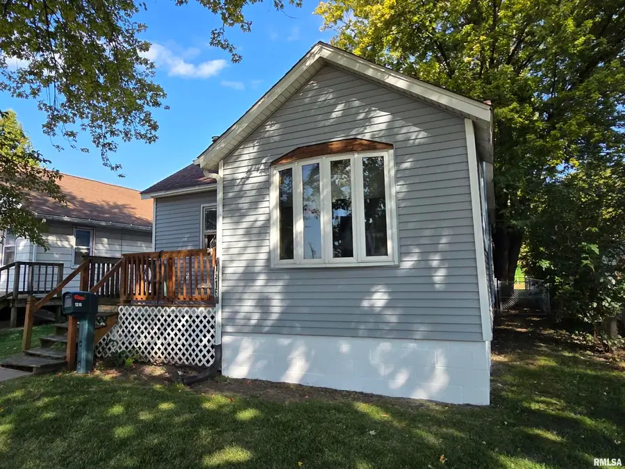 1216 9th Avenue S, Clinton, IA 52732 - Image #3