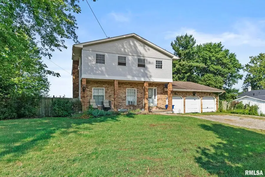 3206 Wisconsin Avenue, Davenport, IA 52804 - Image #2