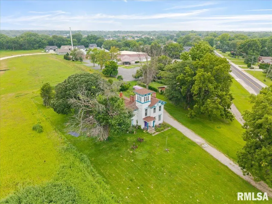 4804 Northwest Boulevard, Davenport, IA 52806 - Image #3