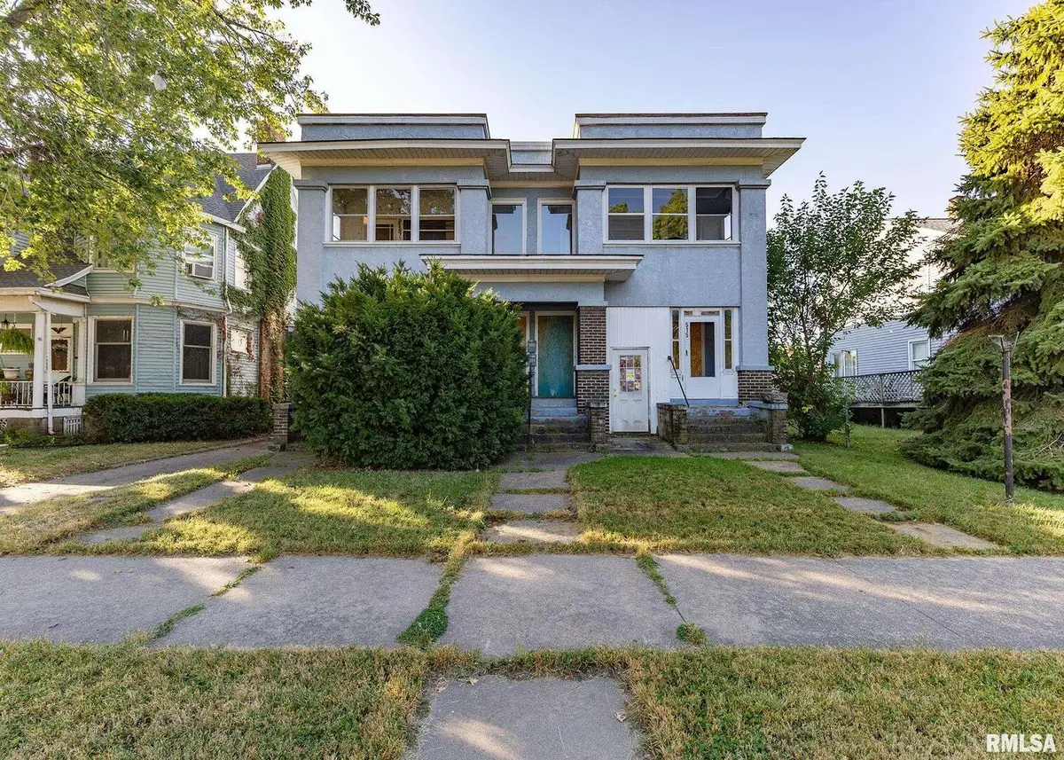 513 6th Avenue S, Clinton, IA 52732 - Image #1