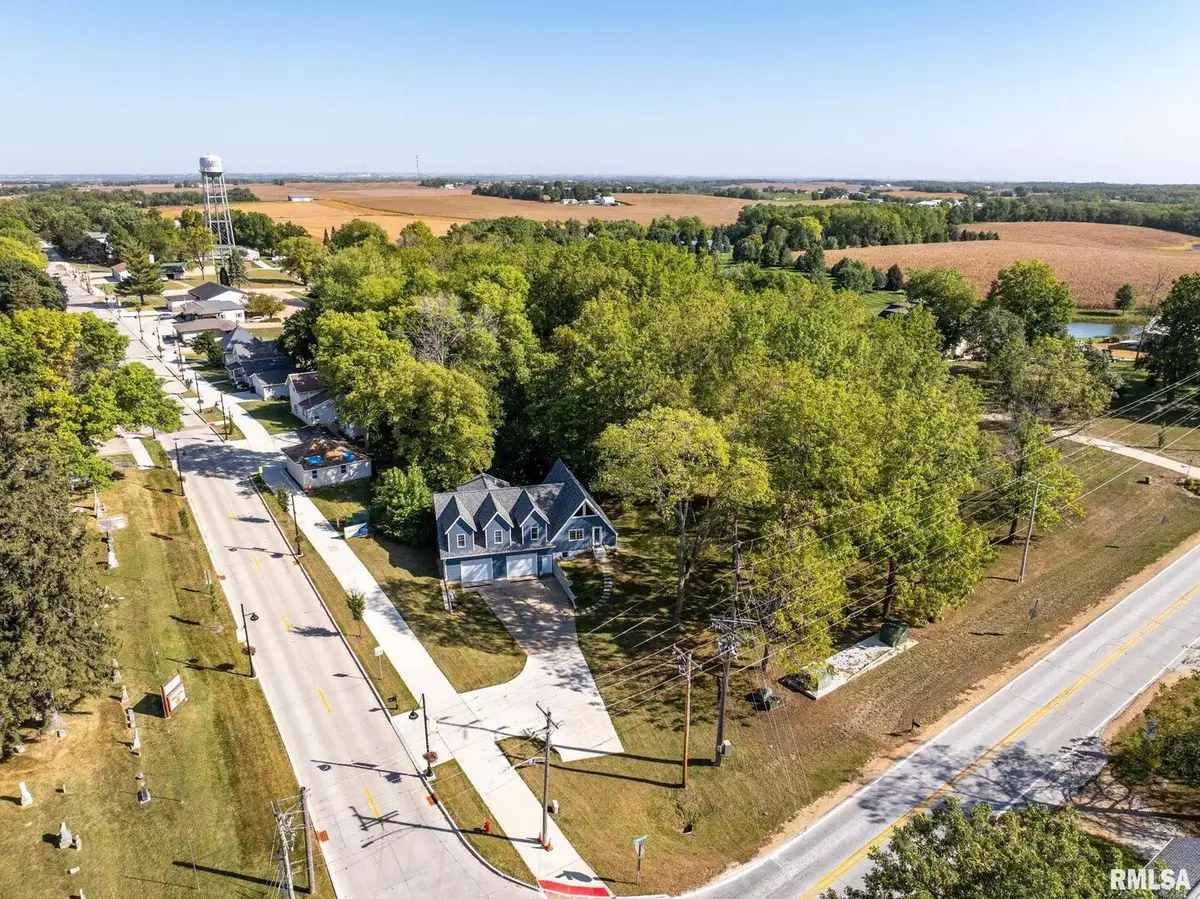 102 E Grove Road, Long Grove, IA 52756 - Image #1