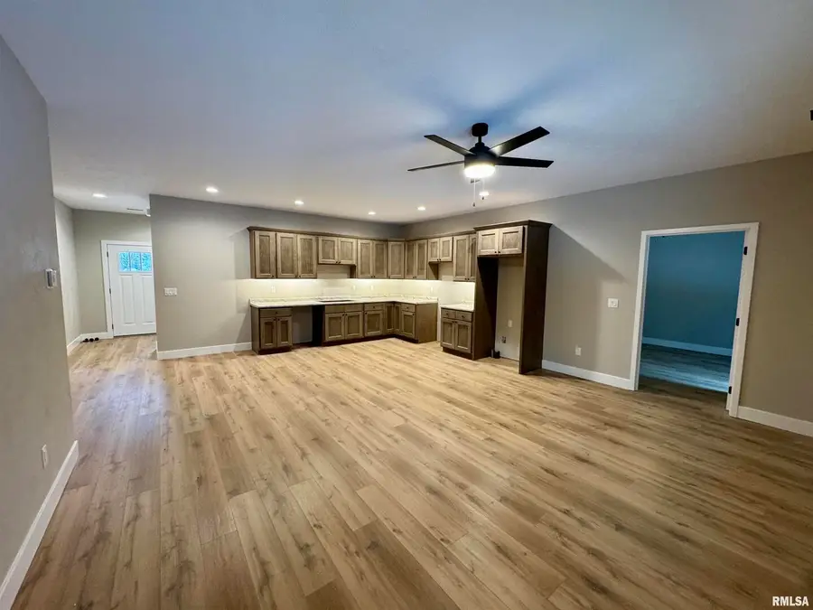 208 Hall Street, Cambria, IL 62915 - Image #3