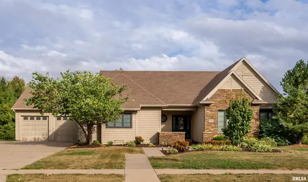 5885 Remington Road N, Bettendorf, IA 52722
