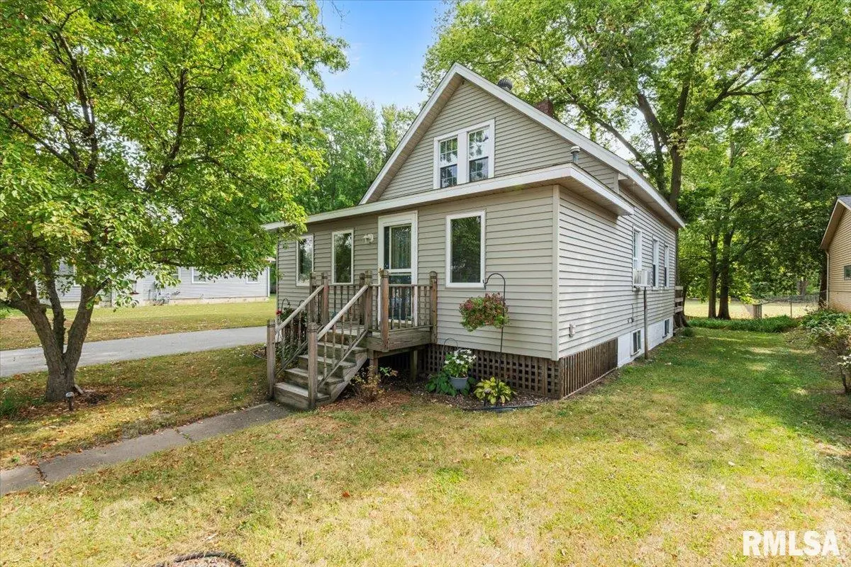 914 1st Avenue, Hampton, IL 61256 - Image #1