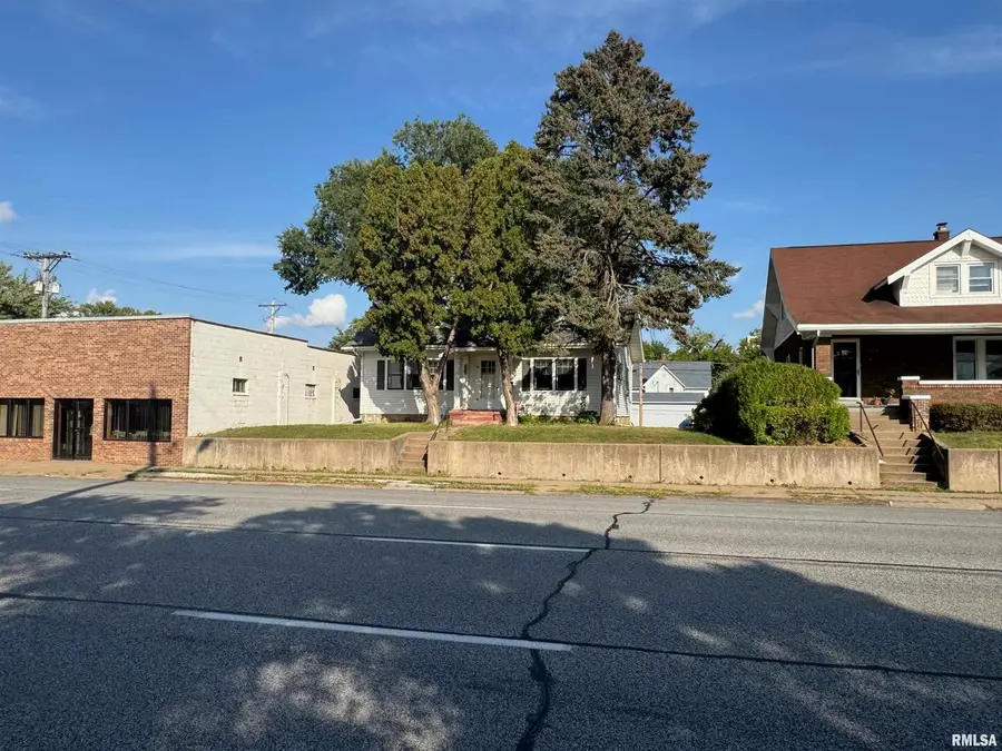 2721 N Harrison Street, Davenport, IA 52803 - Image #3