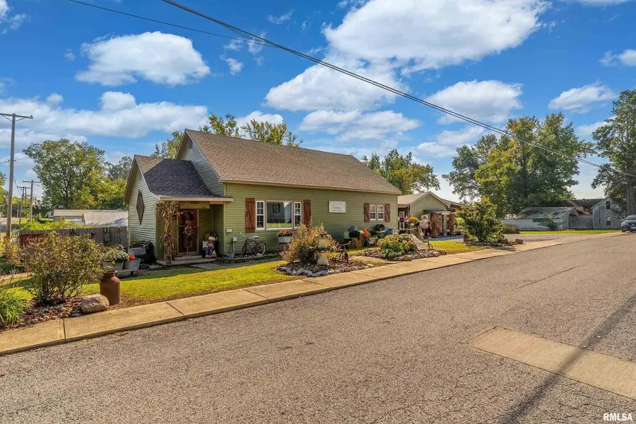 2815 Jones Street, Eldorado, IL 62930 - Image #2