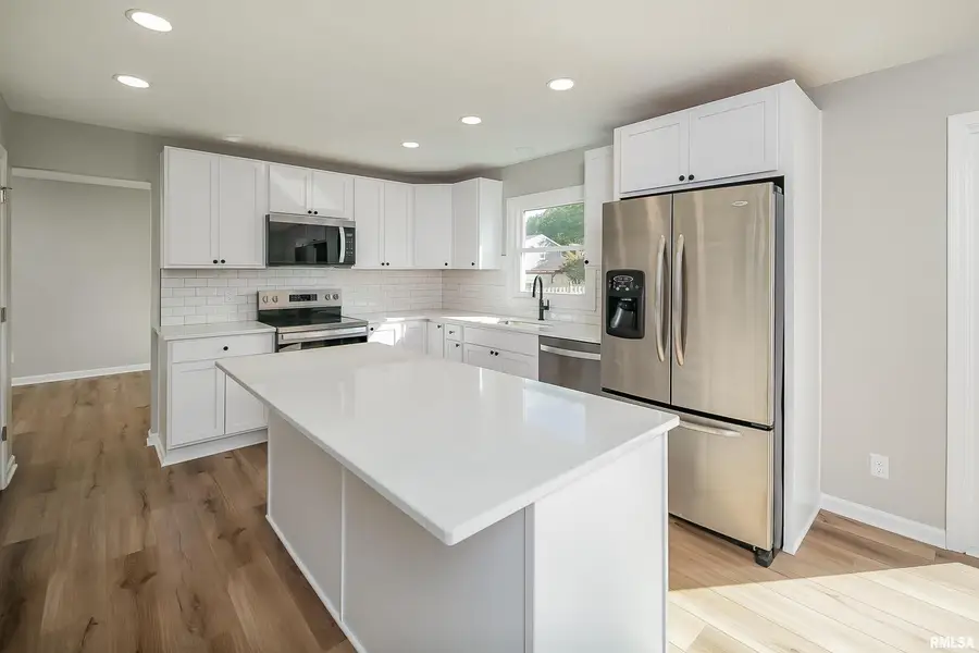 5306 16th Avenue, Moline, IL 61265 - Image #2