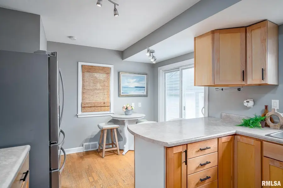 20 Blackhawk Hills Court, Rock Island, IL 61201 - Image #3