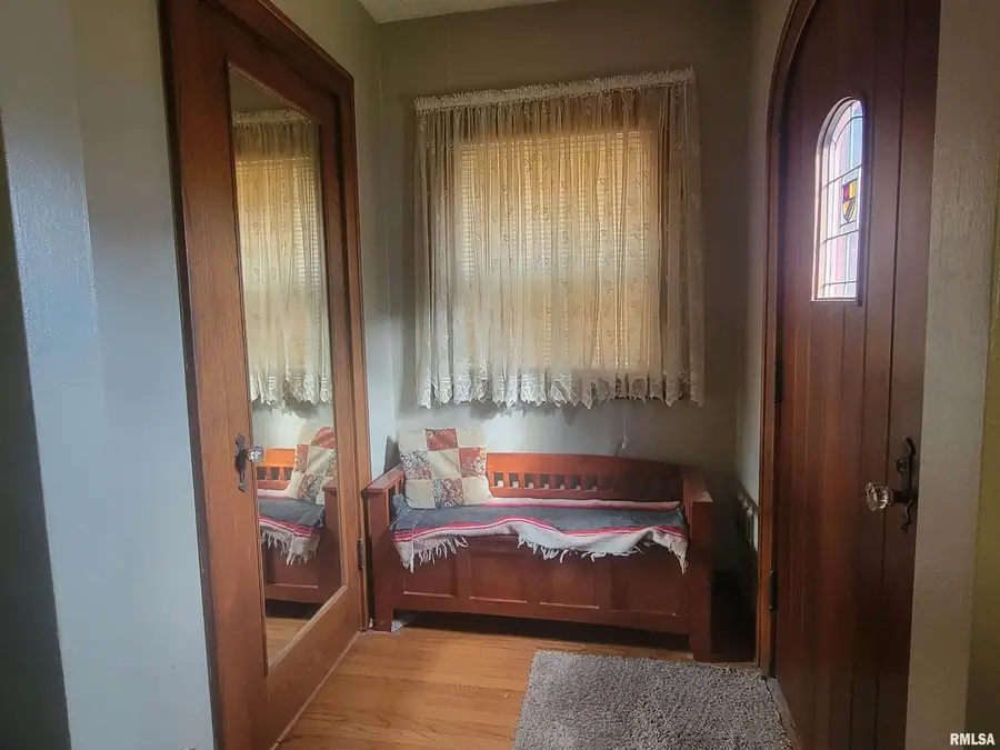 1826 41st Street, Rock Island, IL 61201 - Image #2