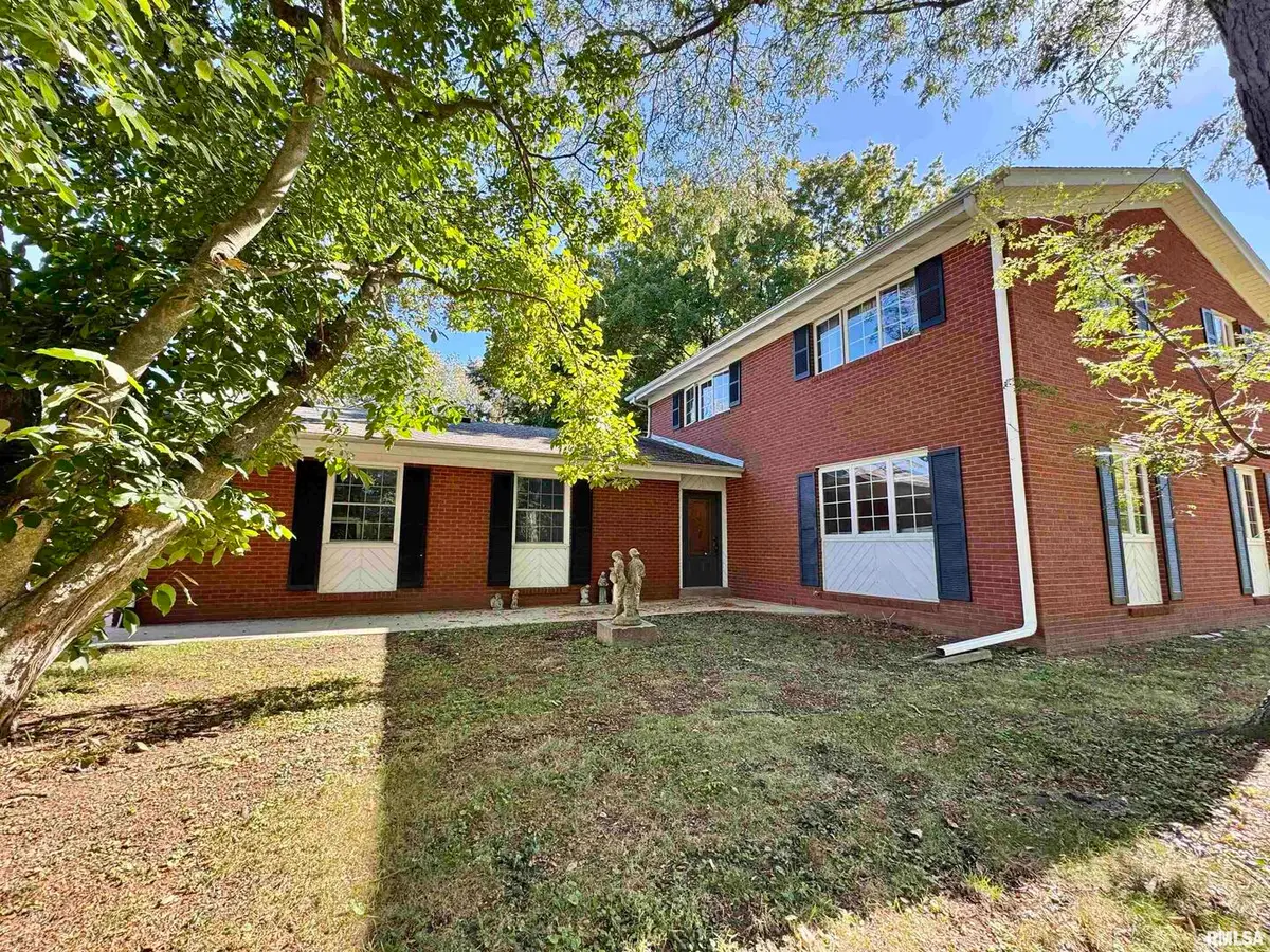 620 N 21st Street, East Moline, IL 61244 - Image #1