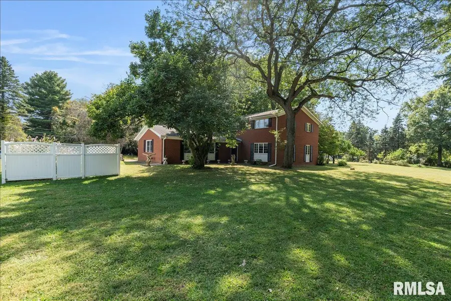 620 N 21st Street, East Moline, IL 61244 - Image #3