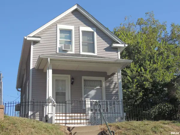 229 14th Avenue, Moline, IL 61265