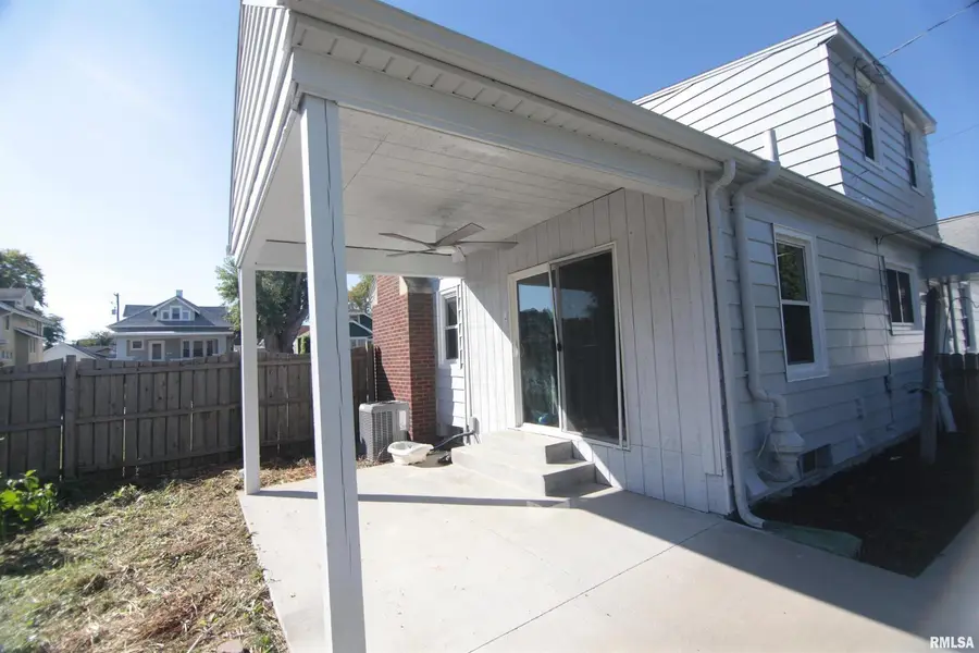 2619 12th Avenue, Moline, IL 61265 - #3