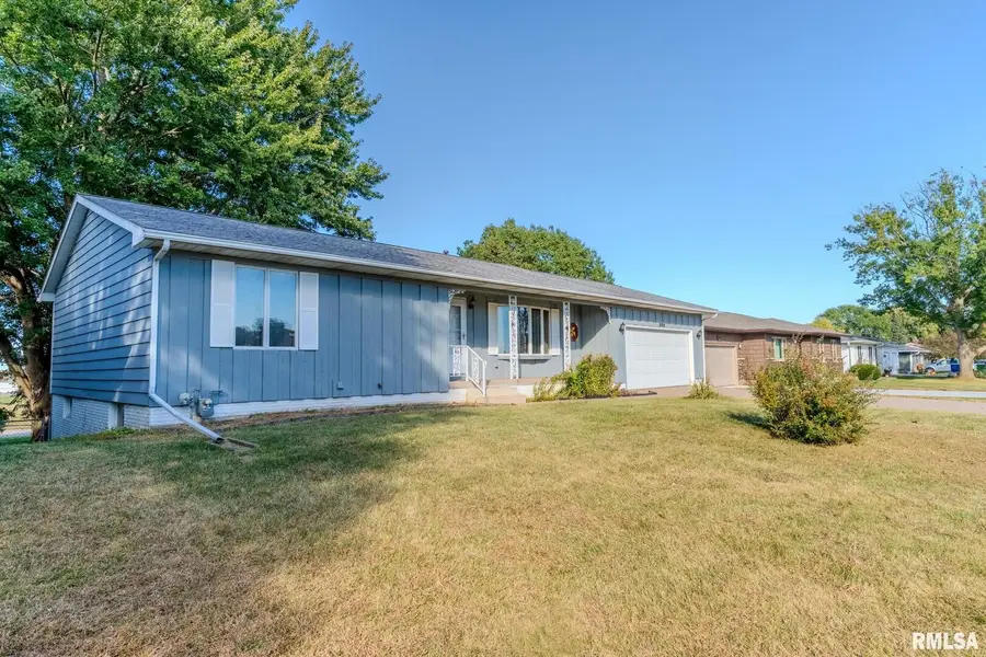 1500 12th Avenue N, Clinton, IA 52732 - Image #2