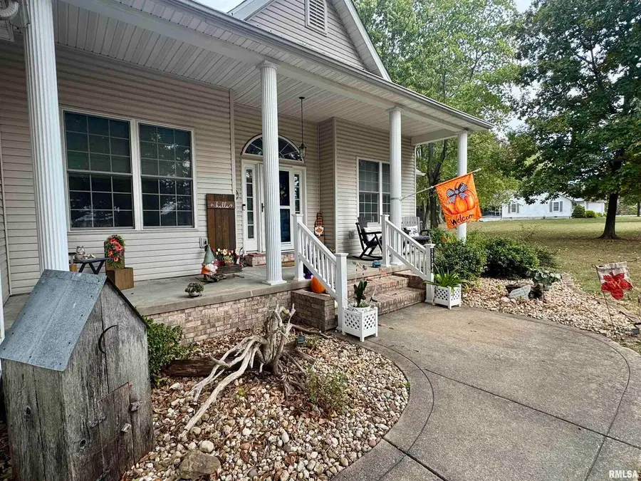 17794 E Fairfield Rd Road, Mount Vernon, IL 62864 - Image #3