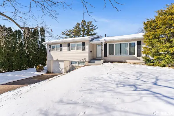 3314 28th Street Court, Rock Island, IL 61201