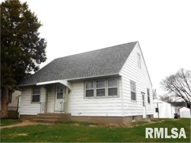 1548 W Central Park Avenue, Davenport, IA 52804 - Image #1