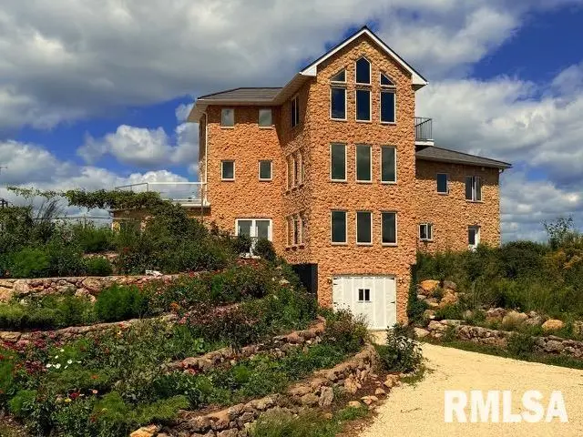 Address Withheld By Seller, Dubuque, IA 52002 - Image #3