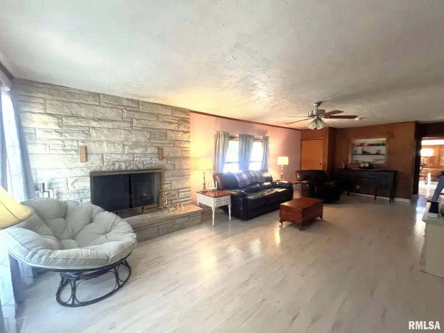 12563 Saraville Road, Marion, IL 62959 - Image #3