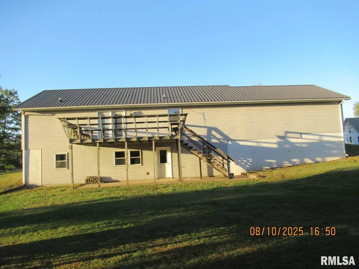 303 W Broadway Street, Stanwood, IA 52337 - Image #1