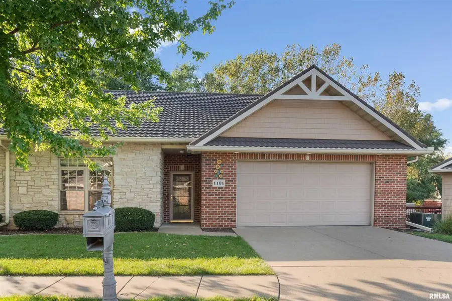 1101 2nd Street, Moline, IL 61265 - Image #2