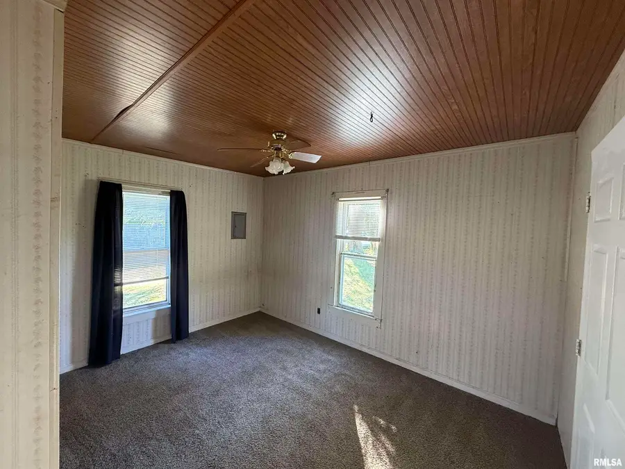 806 Rodd Street, Carterville, IL 62959 - Image #3