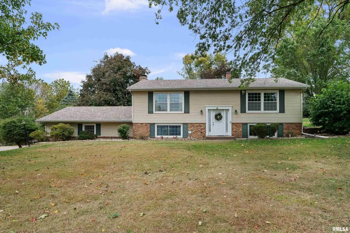 4836 W Pleasant Street, Davenport, IA 52804 - Image #1