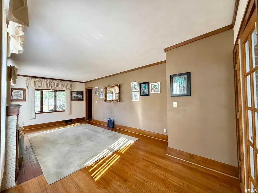 2340 7th Street, East Moline, IL 61244 - Image #3