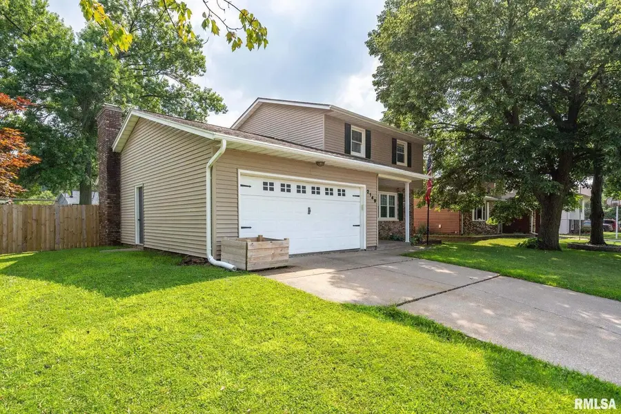 2149 W 30th Street, Davenport, IA 52804 - Image #2