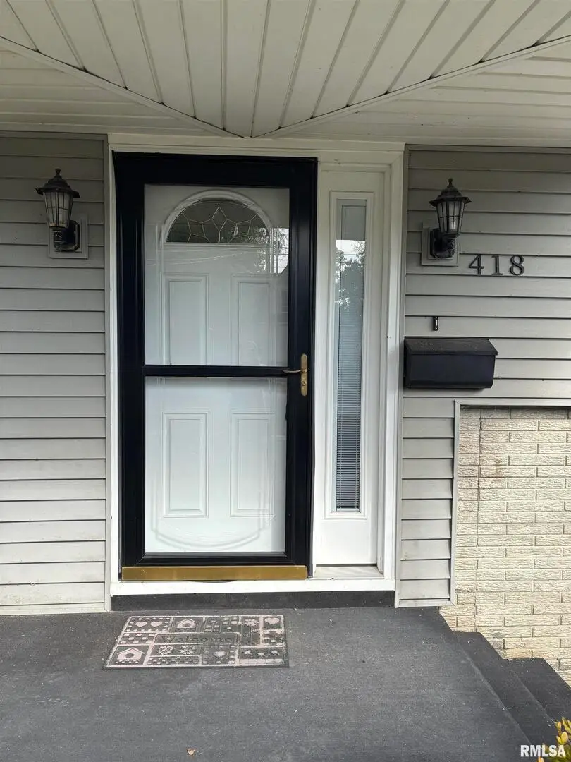 418 E Division Street, Kewanee, IL 61443 - Image #3