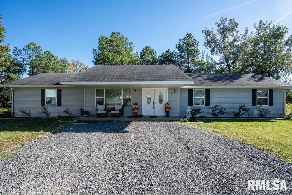 910 Fairlane Drive, Marion, IL 62959 - Image #1