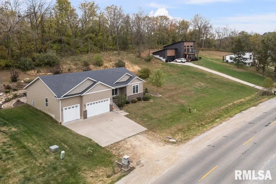 1215 Waverly Road, Davenport, IA 52804 - Image #2