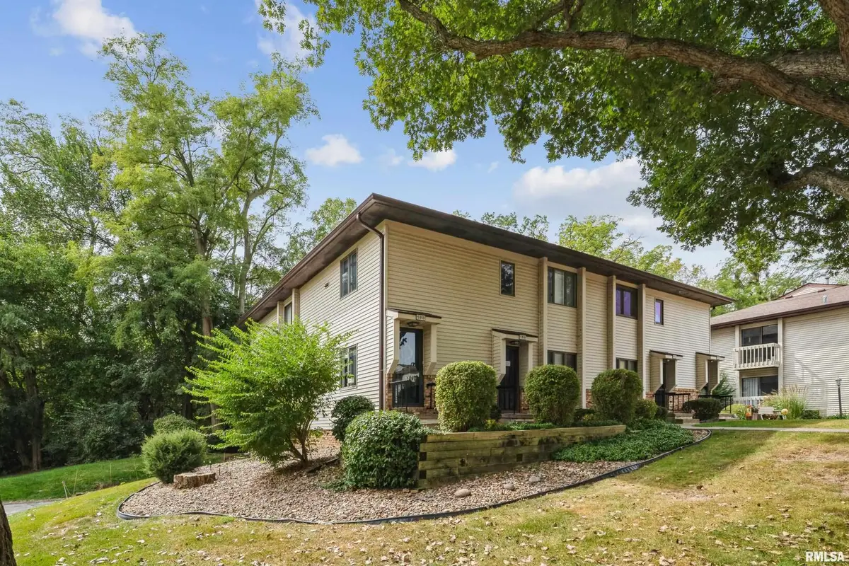 5918 36th Avenue Court #5918, Moline, IL 61265 - Image #1