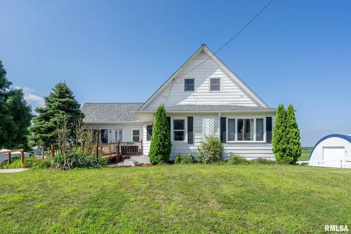 1324 13th Avenue N, Clinton, IA 52732 - Image #1