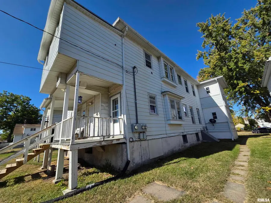 519 4th Avenue S, Clinton, IA 52732 - Image #2