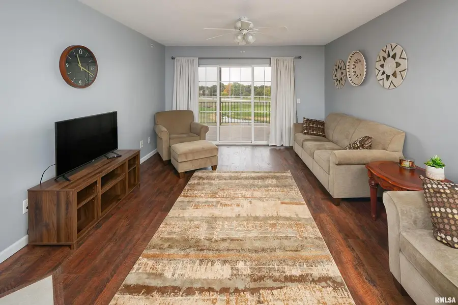 2956 Holiday Court #Bldg. 4, Unit 7, Bettendorf, IA 52722 - #2