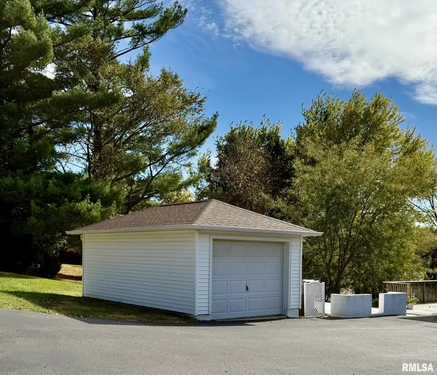 522 W Main Street, Toulon, IL  - Image #3