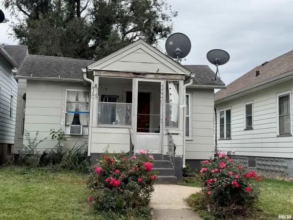 1445 W 7th Street, Davenport, IA 52802