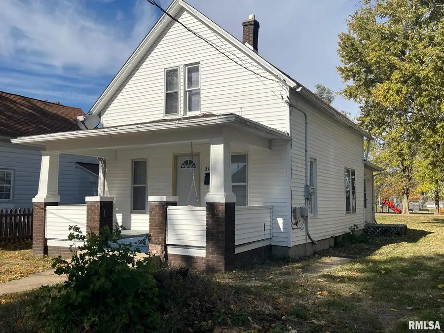 318 E 10th Street, Kewanee, IL 61443 - Image #2