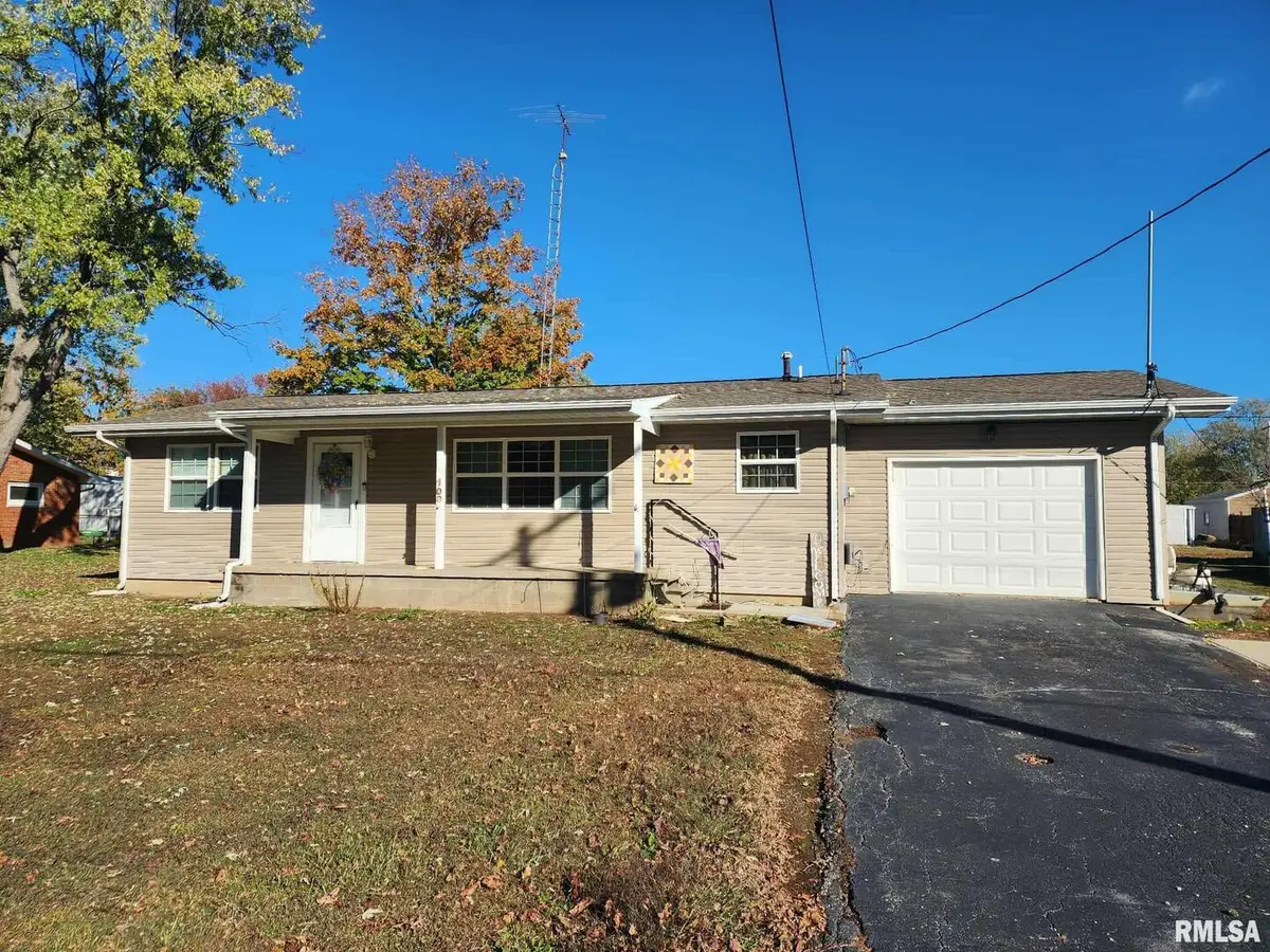 708 S Broadway Street, Sesser, IL 62884-2063 - Image #1